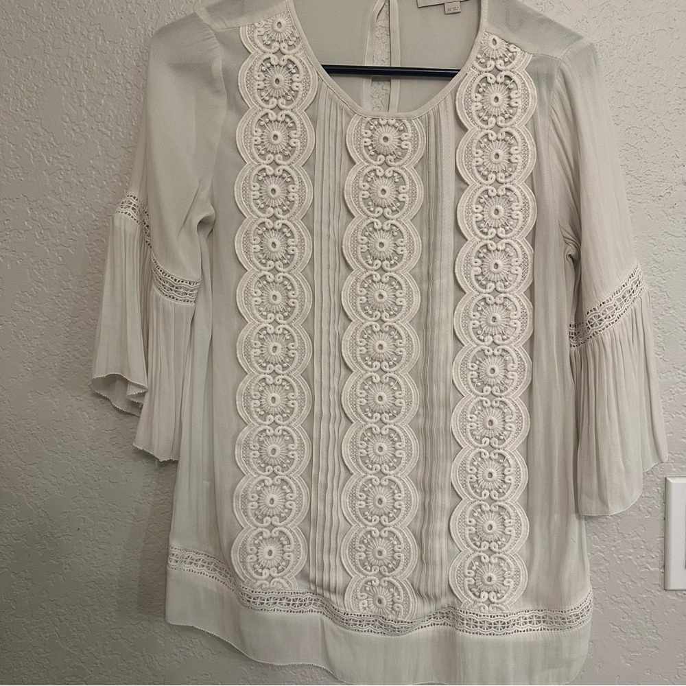 Loft‎ Women’s Cream Embroidered Blouse Size XS